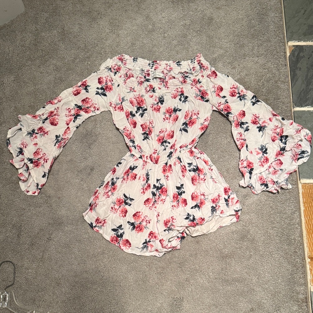 Abercrombie & Fitch Pink Floral Off-Shoulder Blouse